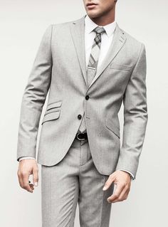 Light grey suit with ticket pocket, awesome woven tie. Awkward posture completes the look. Cashmere Suit, Tie Outfit, Fancy Clothes, Stylish Man, Gq Style, Mens Fashion Blog, Men Wear