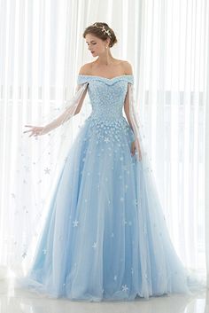 Incredibly beautiful light blue Elsa style formal evening dress. Perfect for your prom, sweet sixteen or even wedding! This dress is made to order and turn around time is around 6-8 weeks. If you need rush service, please contact us prior to placing your order. Lace, Tulle, Beadings Corset lace up back Standard size orders, please refer to our size chart for made to order dresses. Custom size dress will be made based on measurements provided. Measurement form will be emailed to you once your ord Blue Lace Wedding Dress, Tulle Cape, Light Blue Prom Dress, Quinceanera Ideas, A Line Bridal Gowns, Blue Ball, Long Light, Blue Wedding Dresses, Light Blue Dresses