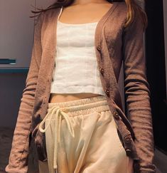 This brown cardigan is 60% cotton and 40% polyester. This is a warm thin cardigan that's perfect for autumn time. Brown Cardigan Outfit Women, Light Cardigan Summer, Brown Cardigan Outfit, Cardigan Outfit, Light Cardigan, Summer Cardigan, Brown Cardigan, Womens Jackets, Sleeveless Cardigan