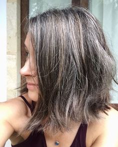 Charcoal Hair, Glowing Hair, Grey Hair Don't Care, Beautiful Gray Hair, Natural Gray Hair, Transition To Gray Hair