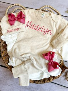 Introducing our adorable newborn coming home outfit - the perfect coming home outfit for your precious little one! This custom infant outfit features a beautiful, personalized baby romper, made with love and care to welcome your baby into the world. Our baby clothes are crafted from the softest fabrics and designed to ensure your baby's comfort. This makes a thoughtful and unique baby shower gift, newborn photography or a special addition to your little one's wardrobe. I take pride in creating one-of-a-kind outfits that you and your little one will cherish forever. Order this adorable coming home outfit today,and add a touch of love and warmth to your baby's first moments. Personalized Baby Coming Home Outfit Oatmeal Heather Color with Personalized Name in Berry Mauve Color Printed Directl Pink Cotton Baptism Onesie, Personalized Fitted Pink Onesie, Fitted Pink Onesie For Gift, Fitted Pink Onesie As A Gift, Fitted Pink Onesie Gift, Pink Fitted Onesie As A Gift, Baby Girl Take Home Outfit, Outfit Baby Shower, Newborn Coming Home Outfit