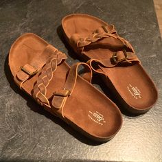 Weathered Brown Sandals With Great Arch Support And Stylish Braided Look. Home Color, Brown Sandals, Arch Support, Women's Shoes Sandals, Bass, Shoes Sandals, Arch, Size 10, Women Shoes