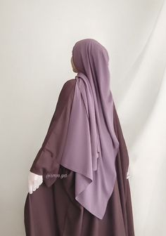 Classy Modest Dresses, Islamic Modest Fashion, Modest Girly Outfits, Celebrity Prom Dresses, Modern Hijab Fashion, Muslim Fashion Hijab Outfits, Hijabi Fashion Casual, Muslim Women Fashion