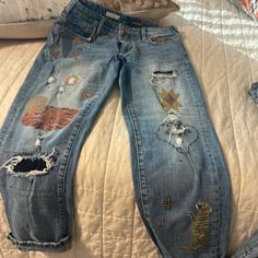 Embroidered Pilcro Anthropologie Jeans. Super Cute Patches Under Ripped Jeans, Hippie Jeans, Anthropologie Jeans, Ripped Jeans, Anthropologie, Women Jeans, Super Cute, Running, Red