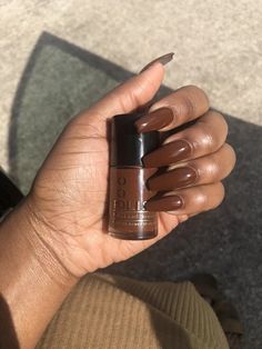 Aesthetic Nails Brown, Cocoa Nails, Nail Art Primavera, Natural Looking Nails, Nails Brown, Aesthetic Nails, Brown And Green