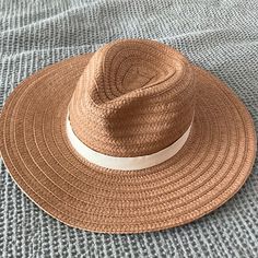 Size: M/L Nwt Tan Straw Hat For Spring Vacation, Tan Straw Hat For Vacation In Spring, Tan Straw Hat For Vacation And Spring, Spring Vacation Straw Hat In Tan, Tan Straw Hat For Summer Vacation, Tan Beach Hat For Spring, Casual Tan Straw Hat For Spring, Casual Tan Straw Hat For Beach, Madewell Accessories