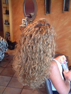 All sizes | freshly permed curls | Flickr - Photo Sharing! Perms Before And After, Body Wave Perm, Long Hair Perm, Spiral Perm, Long Blonde, Permed Hairstyles, Long Curly