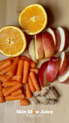 Juice With Carrots And Apples, Orange Apple Smoothie, Orange And Carrot Juice, Orange Smoothie Aesthetic, Carrot Orange Ginger Juice, How To Make Carrot Juice, Juicing Aesthetic, Smoothie With Orange Juice, Carrot Ginger Smoothie