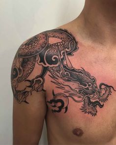 Dragon Tattoo Shoulder, Dragon Tattoo Arm, Front Shoulder Tattoos, Best Tattoo Ideas For Men, Shoulder Tats, Dragon Tattoos For Men, Dragon Sleeve Tattoos, Tattoo Shoulder, Dragon Tattoo For Women