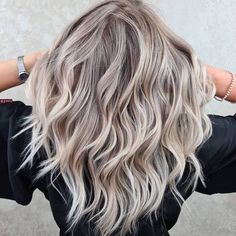 Winter Hair Colour For Blondes, Winter Blonde Hair, Fall Blonde Hair Color, Ash Blonde Hair Colour, Ash Hair, Cool Blonde Hair, Dirty Blonde Hair