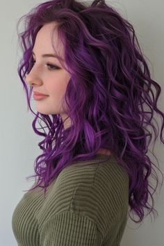 Purple Hair Fair Skin, Purple Curly Hair, Faded Purple Hair, Curly Purple Hair, Dyed Hair Purple