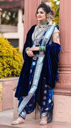 Bollywood Bridal, Nauvari Saree, Indian Bride Outfits, Saree Designer, Traditional Indian Outfits, Bride Outfits