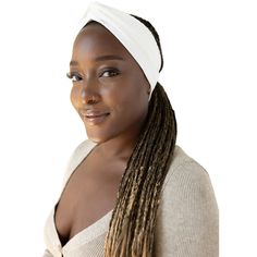 Wrap Life Turbanettes Pre-tied for easy styling are kind on your hair, and on the planet. Crafted from a blend of botanical and synthetic fabrics. Vibrant colors that hold true overtime. Headbands Black Women, Cloth Headbands, Headbands Black, Steam Hair Straightener, Love Lips, Hair Turban, Mega Hair, Short Women Fashion, Organic Hair