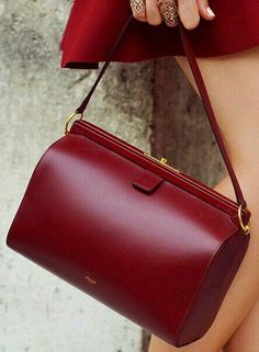 Mantyhose Çorap Timeless Bags, Girly Bags, Red Handbag, Fancy Bags, Instagram Highlights, Classic Bags