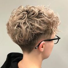 Big Chop Curly Hair, Shaved Side Haircut, Shaved Haircut, Side Haircut, Shaved Hairstyles, Short Curly Hairstyles For Women, Short Spiked Hair, Short Shaved Hairstyles