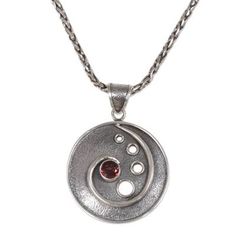 Silversmith Jewelry, Silversmith Jewellery, Garnet Pendant, Garnet Necklace, Jewelry Techniques, Elegant Pendant, Metal Work, Silver Pendants, Jewelry Packaging