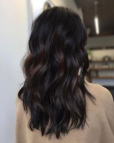 Soft Black Hair Color, Dark Brown Hair Ombre, Balayage Hair Morenas, Hair Color Pictures, Color Tips