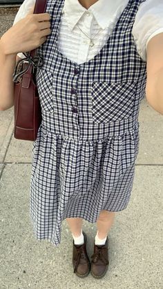 vintage plaid babydoll dress white linen blouse vintage brown docs red coach bag outfit inspo Brown Docs, Babydoll Dress Outfit, Red Coach Bag, Plaid Babydoll Dress, White Linen Blouse, Bag Outfit, Linen Blouse, Vintage Plaid, Blouse Outfit