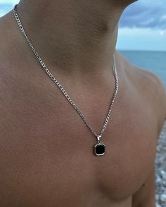 Men's Jewelry Necklace, Guys Jewelry Necklaces, Men Necklace Pendant, Men Necklace Aesthetic, Guys Necklaces, Silver Necklaces Men, Guy Necklaces, Men Necklace Silver, Male Necklace