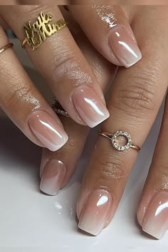 Ombre Nail Design, Ombre Chrome Nails, Champagne Nails, Ombre Gel Nails, Manicured Nails, Short Coffin Nails, French Tip Acrylic Nails, Ombre Nail Designs, Gradient Nails