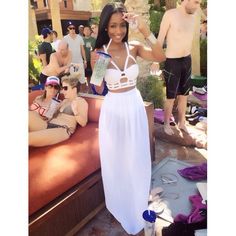 I want that top! Or bikini top, whatever it is, I want it Pool Party Wear, Pool Party Outfits, Cute Skirts, Spring Summer Outfits, Fashion Killa, Pool Party, Cute Fashion, Backless Dress Formal, Look Fashion