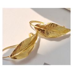 The gold glory of these leaf petal metallic earrings highlights the facial curves gracefully! A perfect gold essential pair for your wardrobe! Size: Length: 1.5"/ Width: 0.5" 🌟Minimal & Aesthetic.🌟Light weight and comfortable!🌟 They are versatile, perfect for gifting.🌟All items come in a box for extra protection.Do peep at our other earrings and items from our shop! 👇👇👇You have a great taste✨ Thank you for stopping by🙏See you soon👋💕 Metallic Earrings, Metal Drop, Engagement Earrings, Aesthetic Light, Prom Earrings, Gold Leaf Earrings, Retro Earring, Minimal Aesthetic, Jewellery Gold