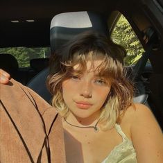 Hair Stules, Short Grunge Hair, Queen Hair, Fluffy Hair, Hair Reference, Foto Ideas Instagram, Grunge Hair