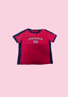 ✨ Costa Rica tank top ✨y2k football/soccer tee ✨Cute bright coloured crop top ✨Perfect for summer ✨Costa Rican vibes 🇨🇷    ✨See sizing guide for measurements  ✨Feel free to message me with any questions 😊 Brazil Crop Top Outfit, Brazil Crop Top, Brazil Shirt Outfit Girl, Costa Rica Shirt, Brazil Tank Top, Baby Tees 90s, Soccer Tees, Football Tops, 90s 2000s