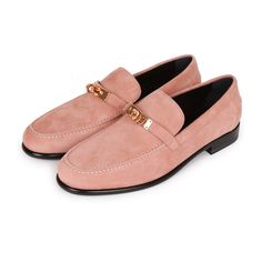 This pair of Hermes Destin Loafer are in Rose Aube suede with rose gold hardware featuring the signature Kelly turnlock and tonal stitching. Origin: Italy Condition: New and never worn Accompanied by: Hermes Box, dustbag for each shoe, carebookSize: 38 EU Hermes Loafers, Woman Sandals, Hermes Birkin 25, Sandals Outfit, Hermes Shoes, Hermes Box, Shoes For Sale, Rose Gold Hardware, Birkin 25