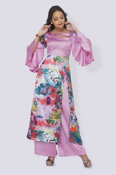 Light Purple Satin Printed A- Line Kurti Set Purple Kurti, Printed Kurti Designs, Trendy Kurti, Indian Designer Suits, Kurti Designs Latest, Kurti Set, Kurti Design, Printed Kurti