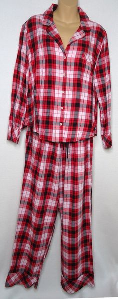 Victoria's Secret Pajama Set Large Top Pants Flannel Red Black Plaid Sleepwear | eBay Victoria Secret Pajamas, Red And Black Plaid, Black Plaid, Pajama Set, Victoria's Secret, Pajamas, Black And Red, Plaid, Elastic