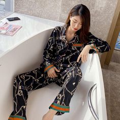 Buy More! Save More! Trendy Black Sleepwear For Loungewear, Trendy Black Sleepwear For Lounging, Elegant Black Pajama Party Set, Korean Silk Pajamas, Suit Man, Silk Pajamas Women, Pyjamas Womens, Short Women Fashion, Korean Casual