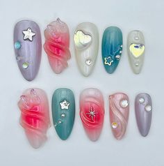 Décorez le bout des doigts avec notre presse à ongles 3D Kawaii mignonne, avec de jolis motifs personnalisés roses et bleus. Ces ongles charmants offrent un look original et original pour toutes les occasions. Profitez de la commodité et du style d'ongles réutilisables à coller, conçus spécialement pour vous. Merci de soutenir ma petite entreprise. Vous pouvez réutiliser tous les clous que vous avez achetés chez nous plusieurs fois, si vous les m Nails Pretty, You're Awesome, 3d Nails, Nail Kit, Blue Design, Pretty Pink, Nail File, Glue On Nails, Sizing Chart