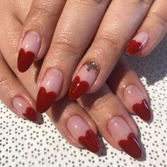 Edgy Heart Nails, Upside Down Heart Nails, 50s Nails, Heart Tip Nails, Nails Board, Bday Nails, Unghie Sfumate, Kutek Disney, Classy Nail Designs