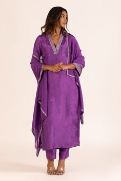 Purple three fourth flared sleeves A-line kurta with perwinkle sequin bloom embroidery on the overlapped V neck and spluttered flora sequins. Paired with a pant and border embroidered organza dupatta. - Aza Fashions Kurta A Line Design, Overlapping V Neck Kurta, Kurta Pant Dupatta Set, Wedding Kurta Designs Women, V Neck Kurta Set, Purple Kurta Designs Women, V Neck Kurti Pattern, V Neck For Kurtis, Formal Kurta Sets For Women