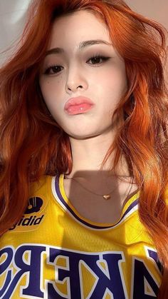 Yunjin Lakers, Huh Yunjin Lesserafim, Yun Jin Lee, Kpop Yunjin, Yunjin Instagram, Yunjin Icons, Yunjin Lq, Yunjin Kim, Le Sserafim Yunjin