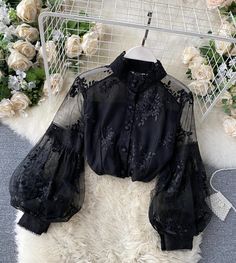 Lace Top Long Sleeve, Lace Long Sleeve, Swaggy Outfits, Really Cute Outfits, Edgy Outfits, Long Sleeve Lace, Pretty Dresses, Aesthetic Clothes, Pretty Outfits