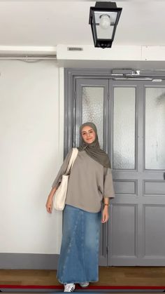 Simple Hijabi Outfits, Hijab Fits, Minimalist Fashion Summer, Hijab Fashion Summer, Stylish Plus Size Clothing, Neat Casual Outfits, Hijabi Fits, Modest Outfit, Modest Summer