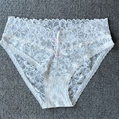 Victoria’s Secret High Leg Cheeky Panty. Size Small. White Lace. Never Worn! Make A Bundle With My Other Listings For Additional Savings! Spring Lace Brief Bottoms, Feminine White Lace Bottoms, Spring Delicate Lace Brief Bottoms, Delicate Lace Brief Bottoms For Daywear, White Lace Loungewear Bottoms, White Feminine Lace Bottoms, White Lace Brief Bottoms, Delicate Lace Brief Bottoms For Summer, White Delicate Lace Brief Bottoms