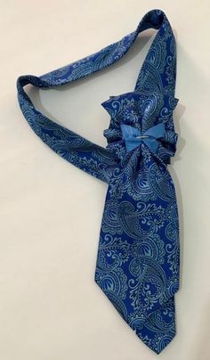 Elegant Women's Tie, 100% Silk, Made in Italy. Luxury Neck Accessory for Fashion Lovers, High Quality. Unique Gift Ideas, Gift for Her - Etsy Luxury Tie For Gift, Luxury Standard Tie For Gift, Luxury Gift Tie, Elegant Adjustable Neckwear For Gifts, Elegant Adjustable Neckwear As Gift, Elegant Adjustable Neckwear As A Gift, Elegant Formal Ties, Silk Necktie As A Gift, Elegant Silk Neckwear For Gift