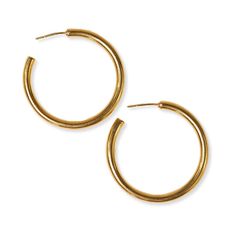 Featuring a bold brass hoop design, these Marianne Everyday Large Chunky Hoop earrings will make a luxurious and stylish addition to any wardrobe. Their dramatic shape and eye-catching design will create a timeless look that will never go out of style. jewerly, gold, chunky, classic, bras, brass, hoop, jewrly, earing, earring, ink, alloy, ink, aloy Classic Small Hoop Brass Earrings, Chic Brass Hoop Earrings For Everyday, Chic Everyday Brass Hoop Earrings, Modern Brass Hoop Huggie Earrings, Brass Hoop Earrings, Exude Confidence, Chunky Hoop Earrings, Brass Hoops, Classic Earrings