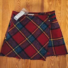 Perfect Fall Plaid Wrap Skirt From Urban Outfitters New With Tags Never Worn Marked As A Size L But Fits More Like A M Measurements Are As Followed, Layed Flat: Waist: 12 Hip: 15.25 Length: 13 Skirt Is Lined. See Photos Would Be Very Cute With Cropped Black Turtleneck And Thigh High Black Boots! There Are No Issues Or Flaws To Note! Offers Are Welcome Urban Outfitters Fall Mini Skirt, Urban Outfitters Mini Skirt For Fall, Cropped Black Turtleneck, Mini Plaid Skirt, Thigh High Black Boots, Plaid Wrap Skirt, High Black Boots, Style Bundle, Urban Outfitters Skirt