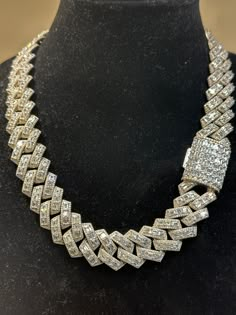 Iced out chain on an affordable budget. Looking for a nice fully iced out miami cuban link chain at a nice price? This Silver Emerald Cut Moissanite Miami Cuban Link Chain style we have made for several of our NFL clients who need for their branding. Best seller of 2022! Luxury Silver Cuban Link Necklace With Box Chain, Iced Out Jewelry Aesthetic, Iced Chain, Ice Chain, Moissanite Chain, Big Gold Chains, Iced Out, Diamond Chains, Dope Jewelry Accessories