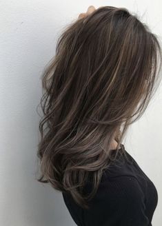 Asian Hair Highlights, Brown Hair Looks, Brown Hair Inspo, Brunette Hair With Highlights, Brown Hair Balayage, Haircuts Straight Hair, Haircuts For Long Hair, Hair Dye Colors, Hair Color Balayage