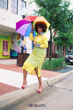 This lace pencil skirt is your go-to for a casual office outfit! With its flattering below-the-knee length and a fun slit, you’ll feel both stylish and comfortable. The layered colors and textures capture the spirit of African fashion beautifully. Pair it with a matching yellow button-down shirt for maximum impact! Shop the look on NeoBantu! Modern African Print Dresses, Mixed Prints Outfit, Casual Office Outfit, Shweshwe Fabric, Print Mixing, Glamorous Outfits, 3 Cats