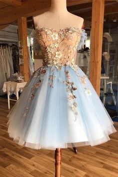 Light Blue Homecoming Dresses Floral Applique Graduation Dress Light Blue Homecoming Dresses, Light Blue Homecoming Dress, Sweetheart Homecoming Dress, Tulle Homecoming Dress, Blue Homecoming Dresses, 파티 드레스, Cocktail Sauce, Prom Dresses For Teens, Cute Prom Dresses