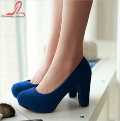 Heels Platform Pumps, Heels High Classy, Thick High Heels, High Heels Classy, Ankle Strap Chunky Heels, High Heels Boots, Heel Accessories, Heels Classy, Heels Platform