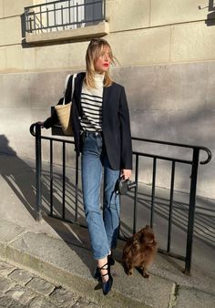 10 French Girl Spring Styles To Copy Now | La Vie On Grand French Style Shoes, French Shoes, French Girl Aesthetic, Parisienne Style, Thanksgiving Outfit Ideas, Looks Jeans