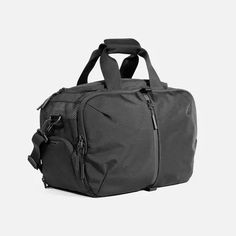 Gym Duffel 3 – Aer Smart Organization, Best Gym, Gym Gear, Refined Style, Laptop Pocket, The Gym, Gq, Gym Bag, Everyday Essentials Products