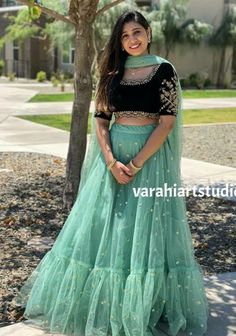 Netted Crop Top Designs, Net Crop Top Designs For Lehenga, Net Saree Recycle Dresses Indian, Net Half Saree Designs, Net Lehenga Designs, Tassels Fashion Clothing, Gown Dress Party Wear, Layers Dress, Kids Party Wear Dresses